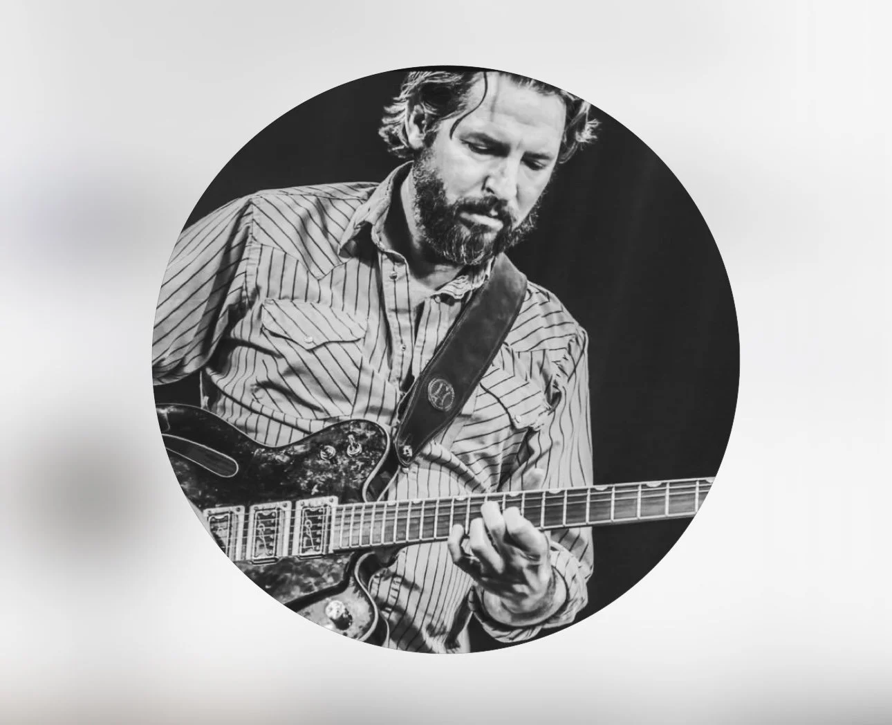 Live Music: Sean Hatton