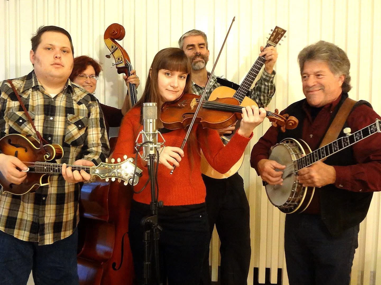LIVE MUSIC: True Life Troubadours