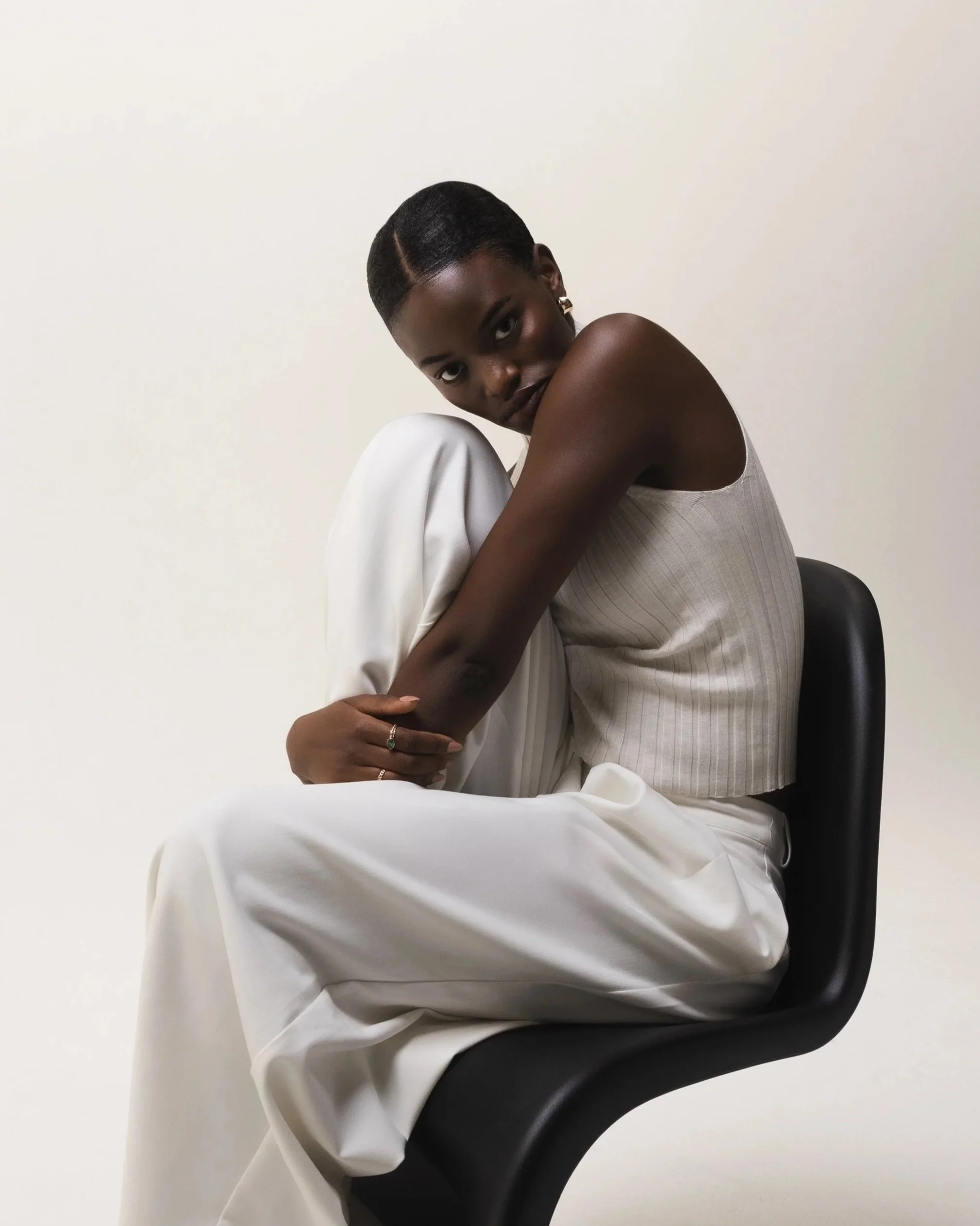 helen-studio-aura-1.jpg