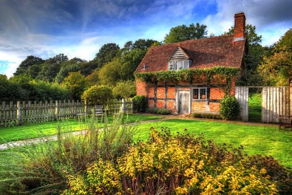 Bush Cottage