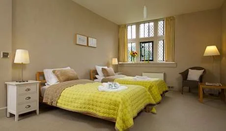 bedroom2.jpg