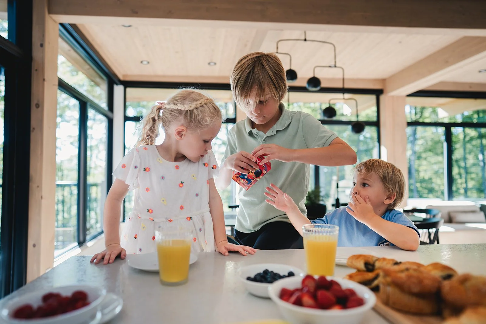 chalet-labelle-laurentides-enfants-dejeuner-brunch.jpg