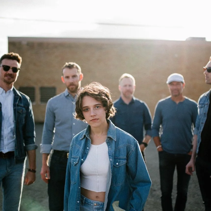 Amelia Day and the Cloves