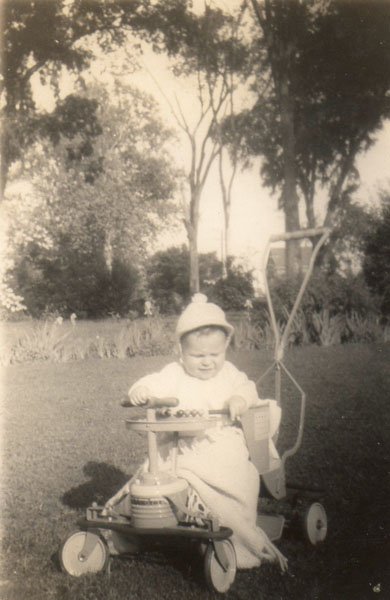 dwight-bradshaw-at-a-very-early-age