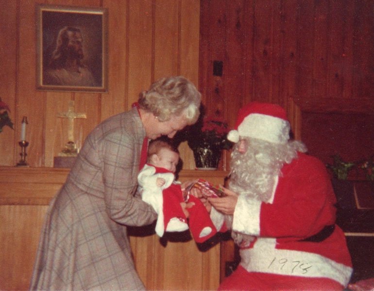 copy_0_dorothy-bradshaw-and-arthur-at-christmas-1978