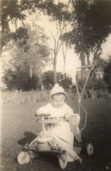 copy_0_dwight-bradshaw-at-a-very-early-age