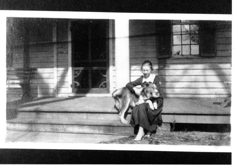 mary-pitt-prior-to-her-marriage-to-charlie-johnson-on-porch-of-pitt-house-img085.jpg-nggid041263-ngg0dyn-800x573x100-00f0w010c011r110f110r010t010.jpg
