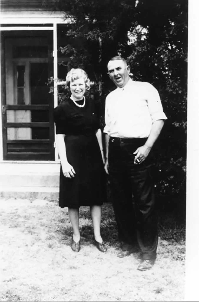  Dot and Ray Gilliam - 1943  Gilliam family photo 