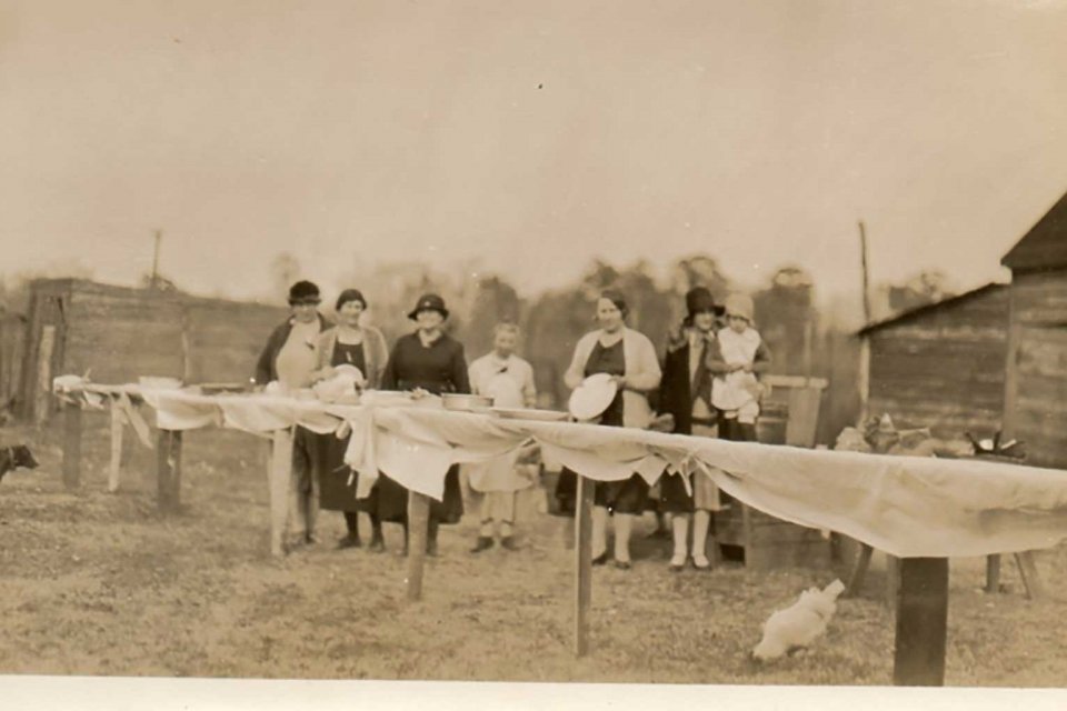  Ladies preparing lunch in Chuckatuck for the fox hunters  Johnson family photo 