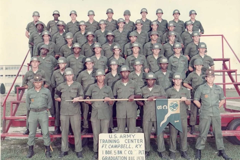  Vernon Mann. son of Ida Mann  - U.S. Army platoon - 1970  Ida Mann photo 