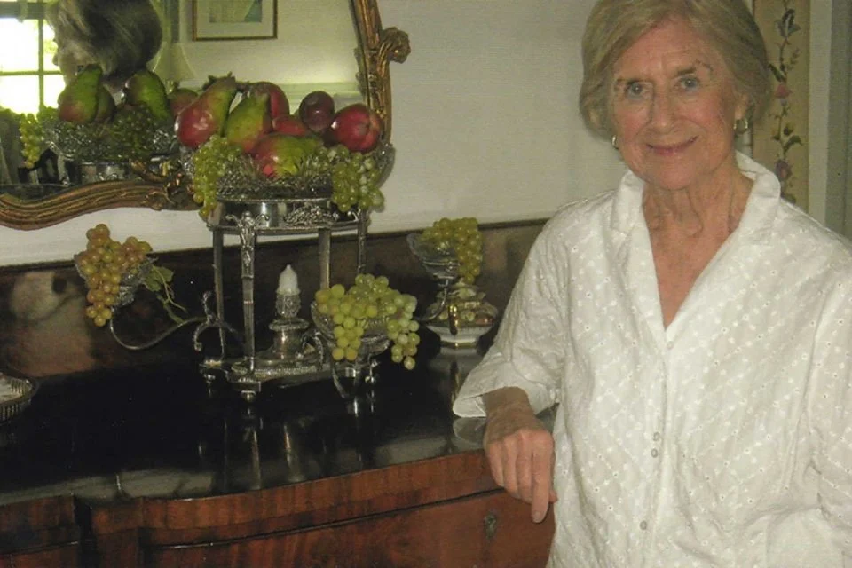  Mrs. Jean Cox, owner of Pembroke in 2010. Inherited in 1990  from her aunt, Mrs. Myrtle Warrington  GCHF photo 
