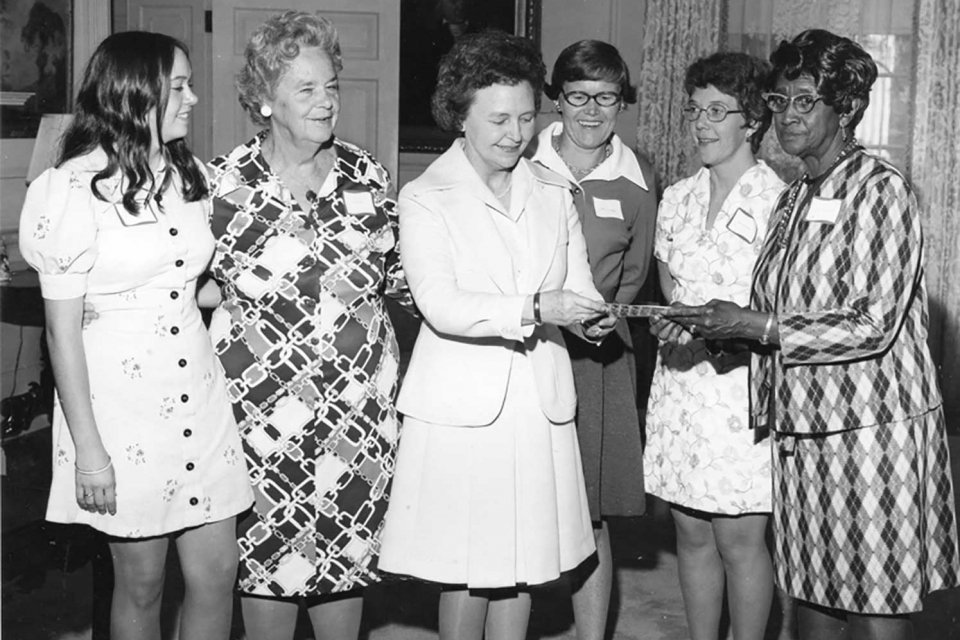  katie-and-others-with-katherine-godwin 