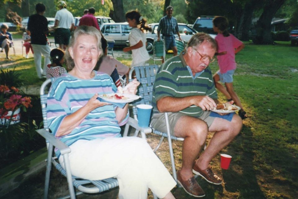 whitley-july-picnic-charles-ann-johnson-ing064.jpg-nggid042534-ngg0dyn-960x640x100-00f0w010c011r110f110r010t010.jpg