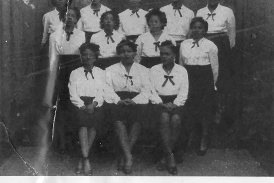 christianity-chorus-of-oakland-names-in-folder-img420.jpg-nggid042473-ngg0dyn-960x640x100-00f0w010c011r110f110r010t010.jpg