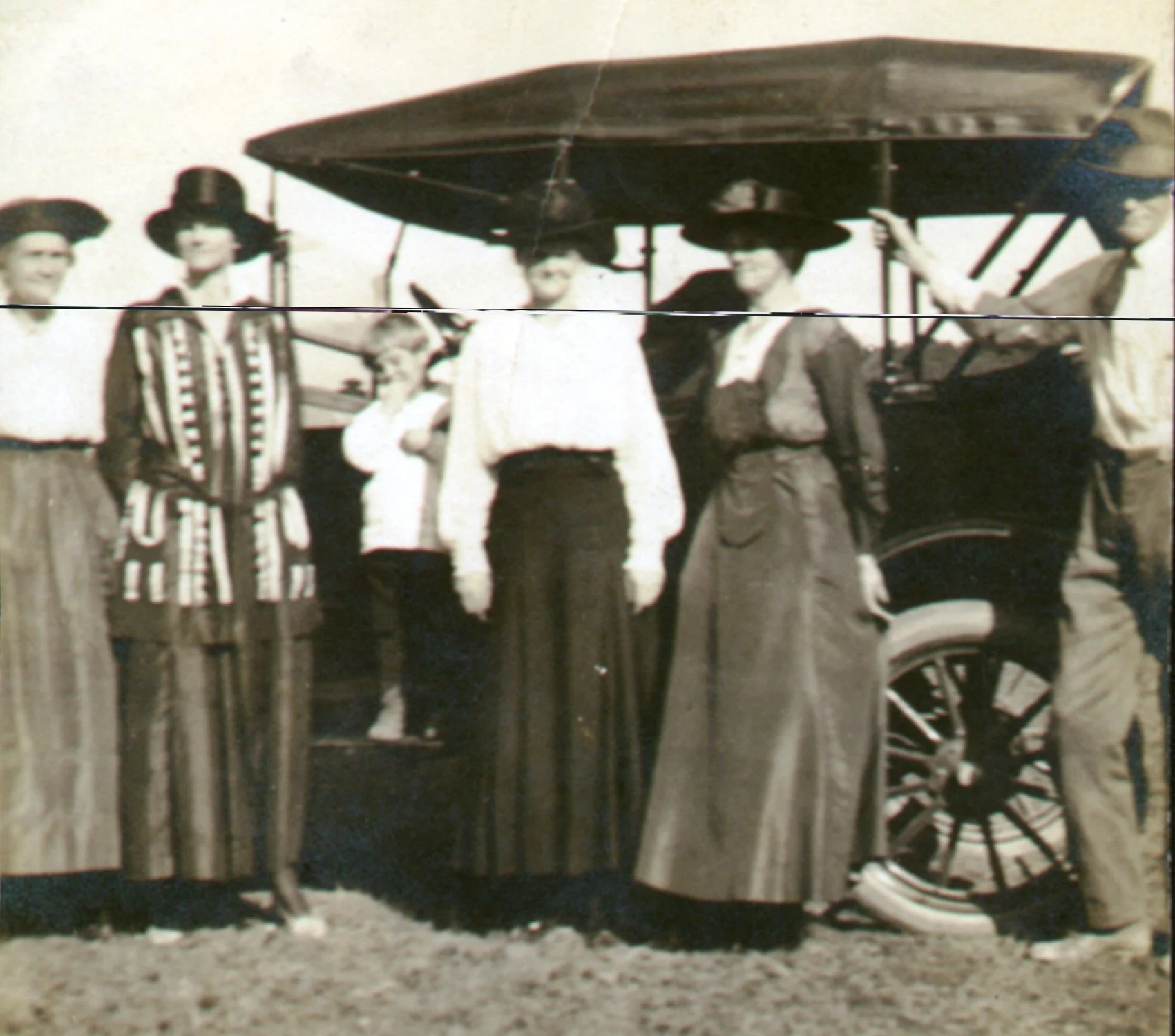 1915  W.C. Moore Family