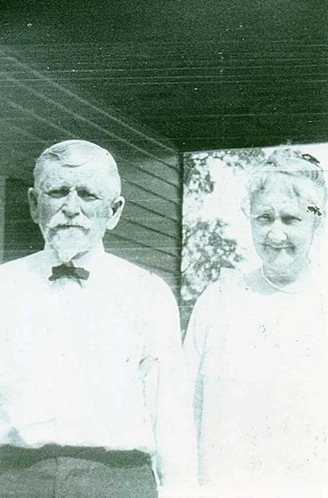  William Ferdinand Cotten and Virginia Alice Corbell Cotten - 1915  Roy Pope photo 