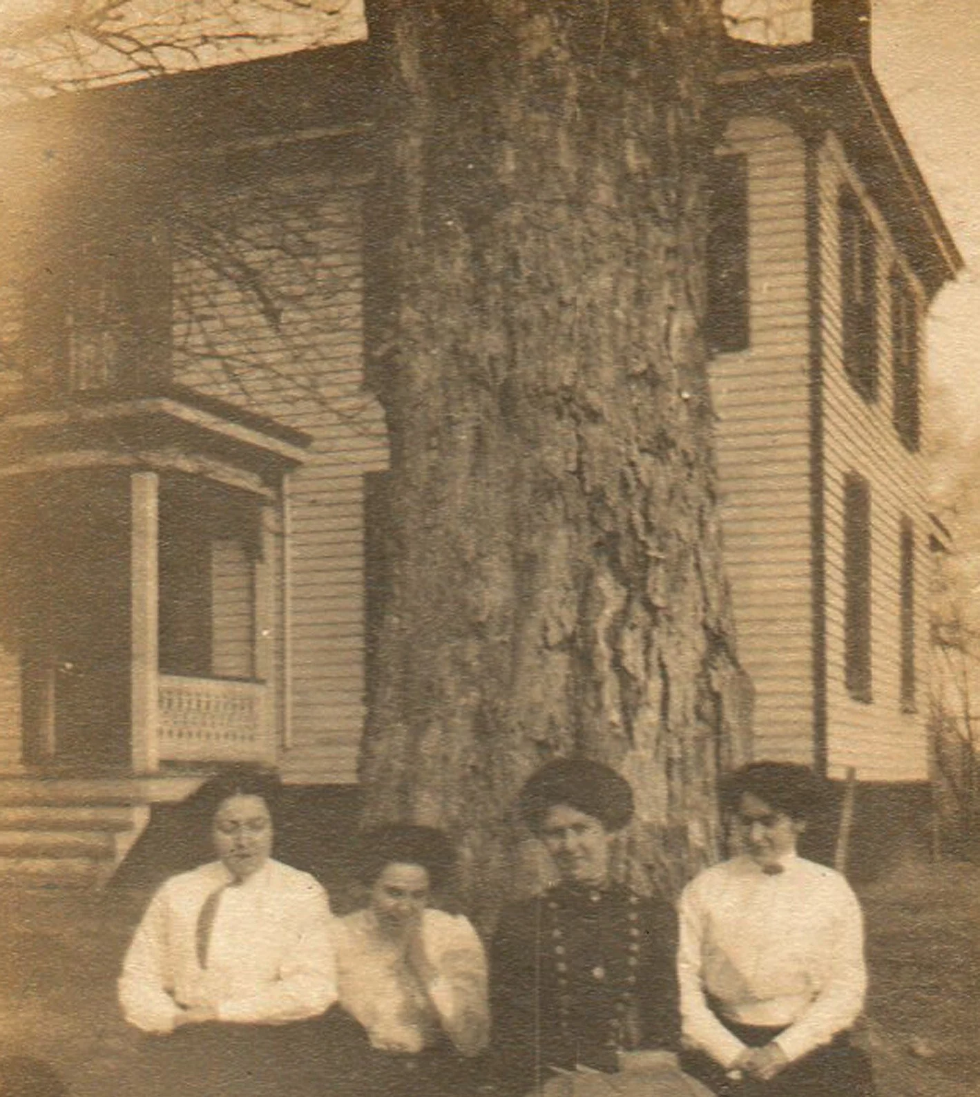 0Col. J.J. Phillips' home early school location later Jasper Cotten home 1909.jpg