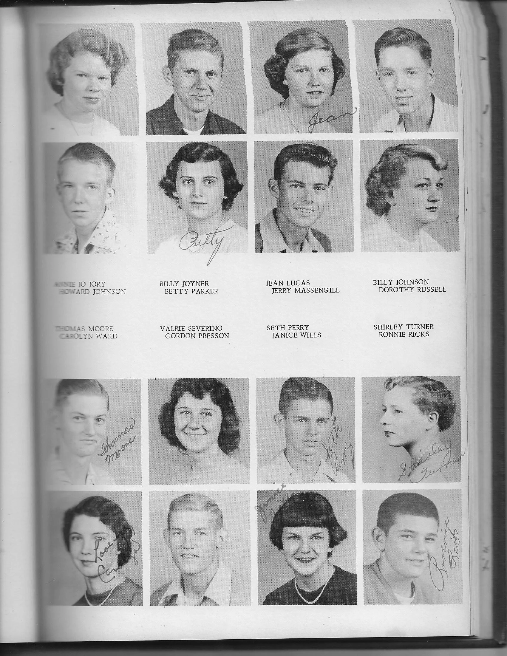1953 CHS Annual_0021.jpg