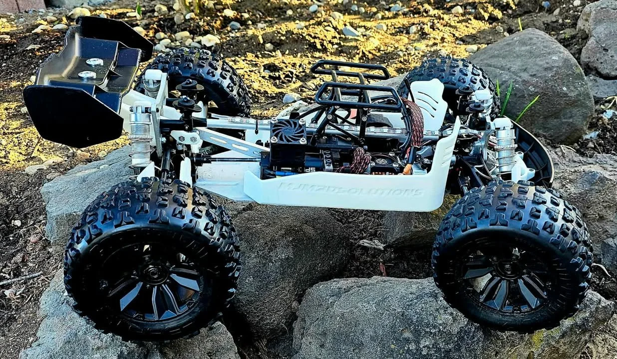 Kraton 6S Side Guards and Chassis Skid Bars