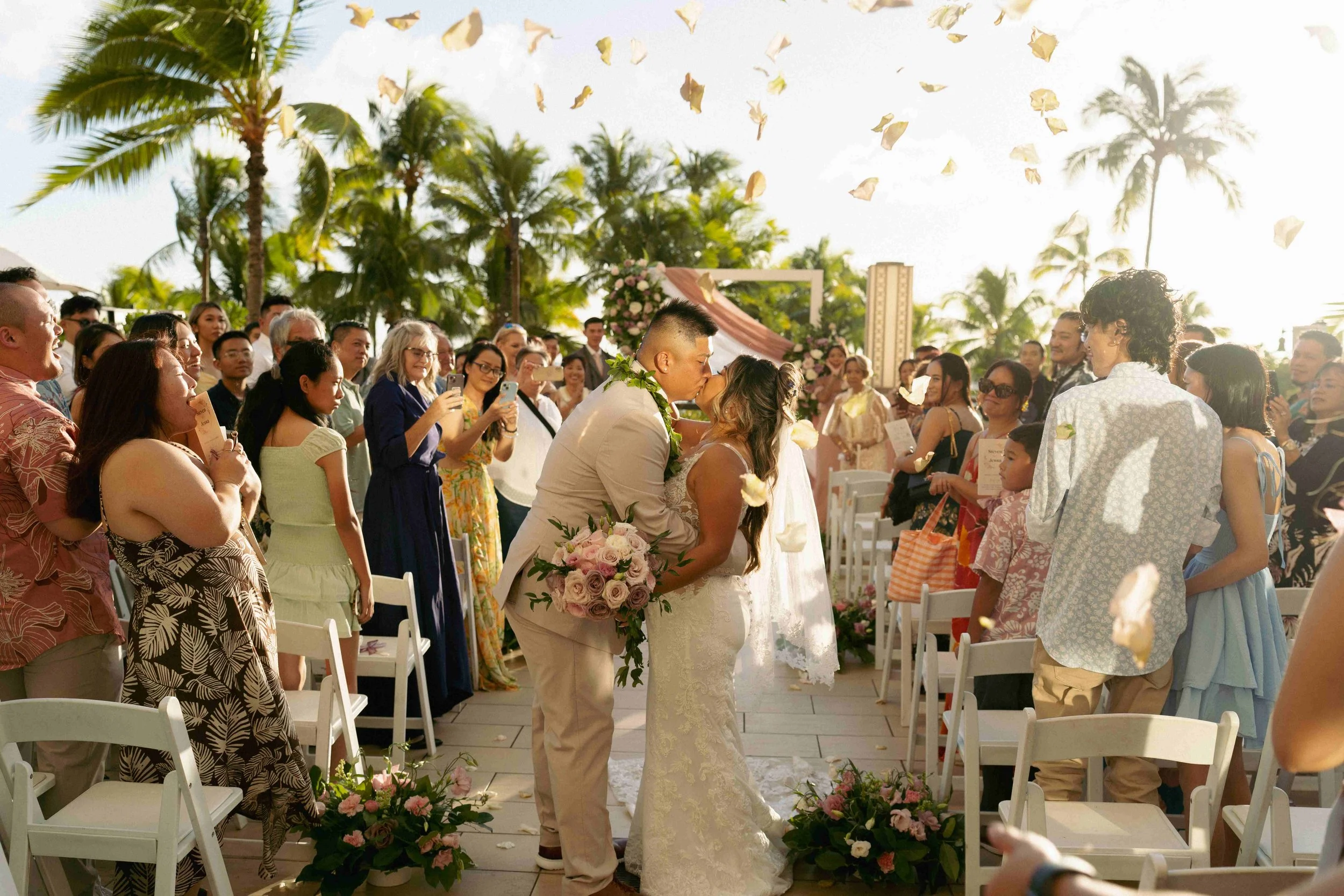 jessa-mae-steven-hyatt-regency-waikiki-wedding-aloha-media-weddings(9).jpg