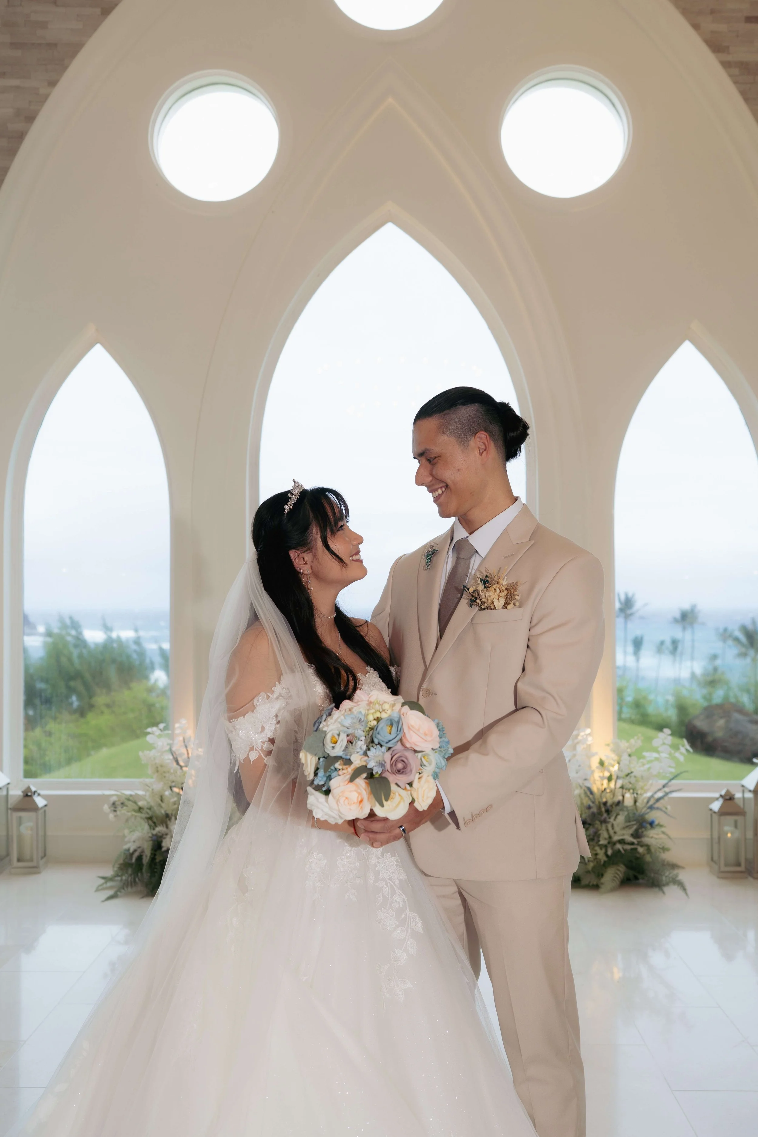 Brooke and Noah-Hyatt Regency Hotel-aloha media weddings 7.jpg