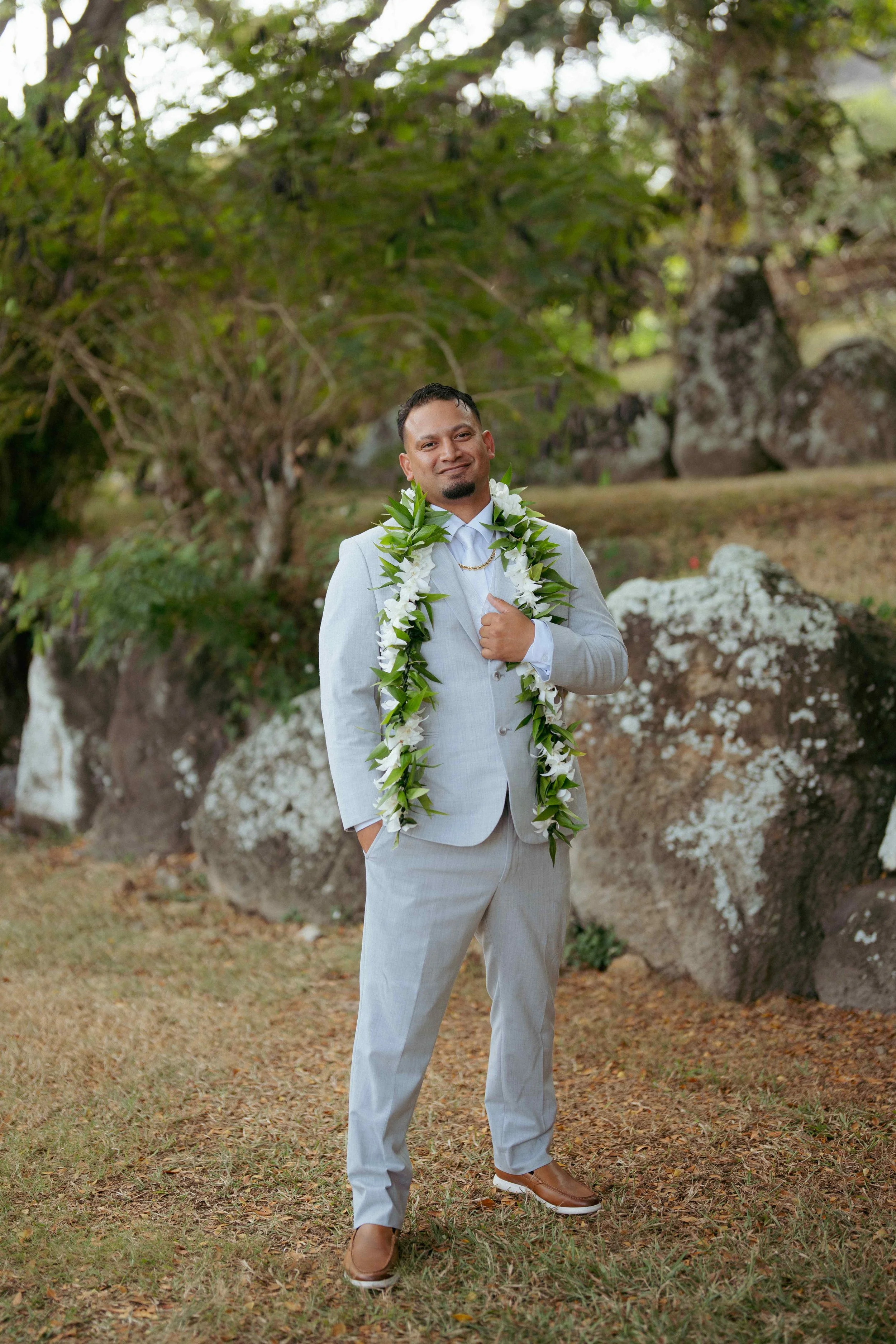 Chelsea-and-Rusty- Paliku-Gardens-Kualoa-Ranch-aloha-media-weddings-3.jpg