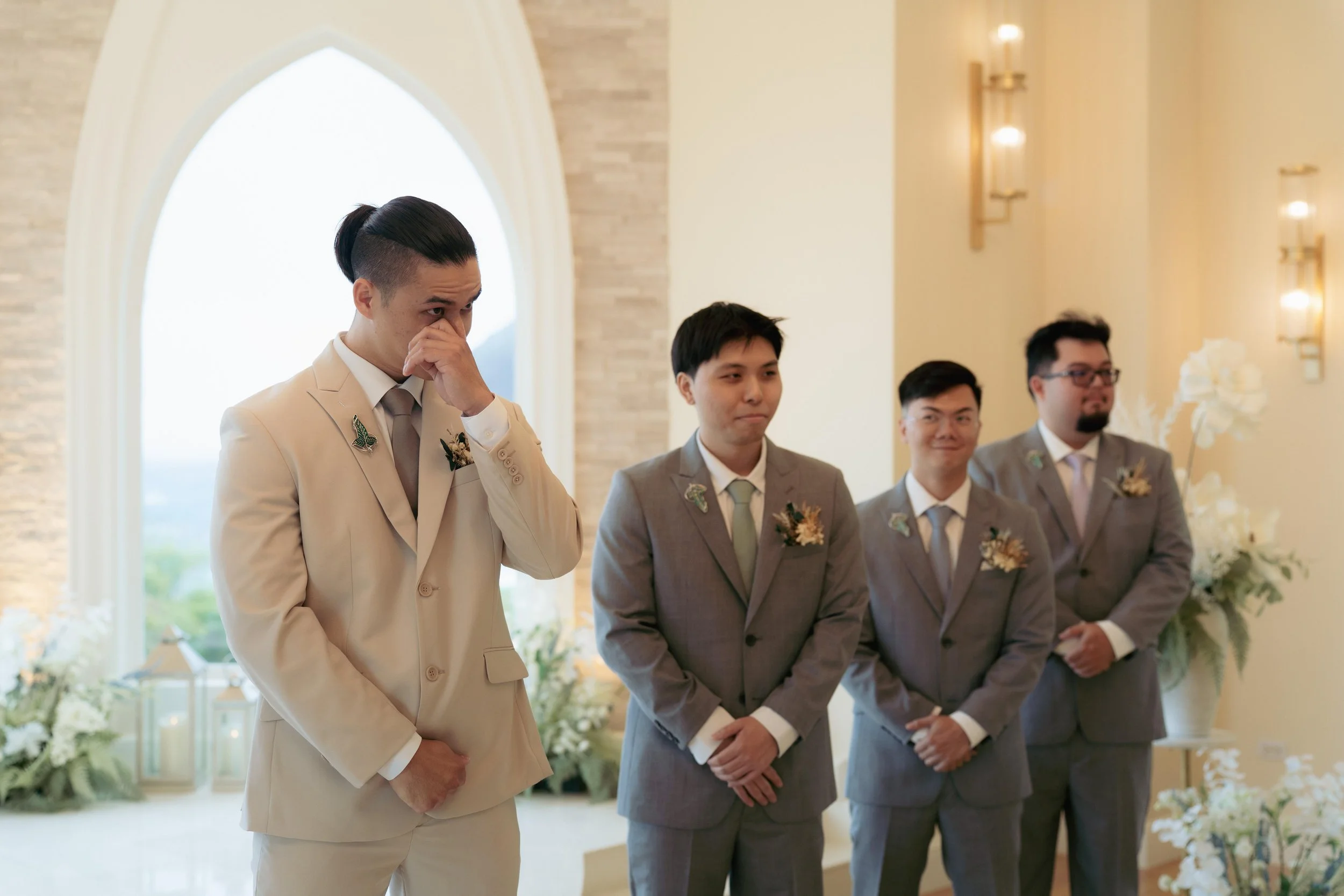 Brooke and Noah-Hyatt Regency Hotel-aloha media weddings 4.jpg