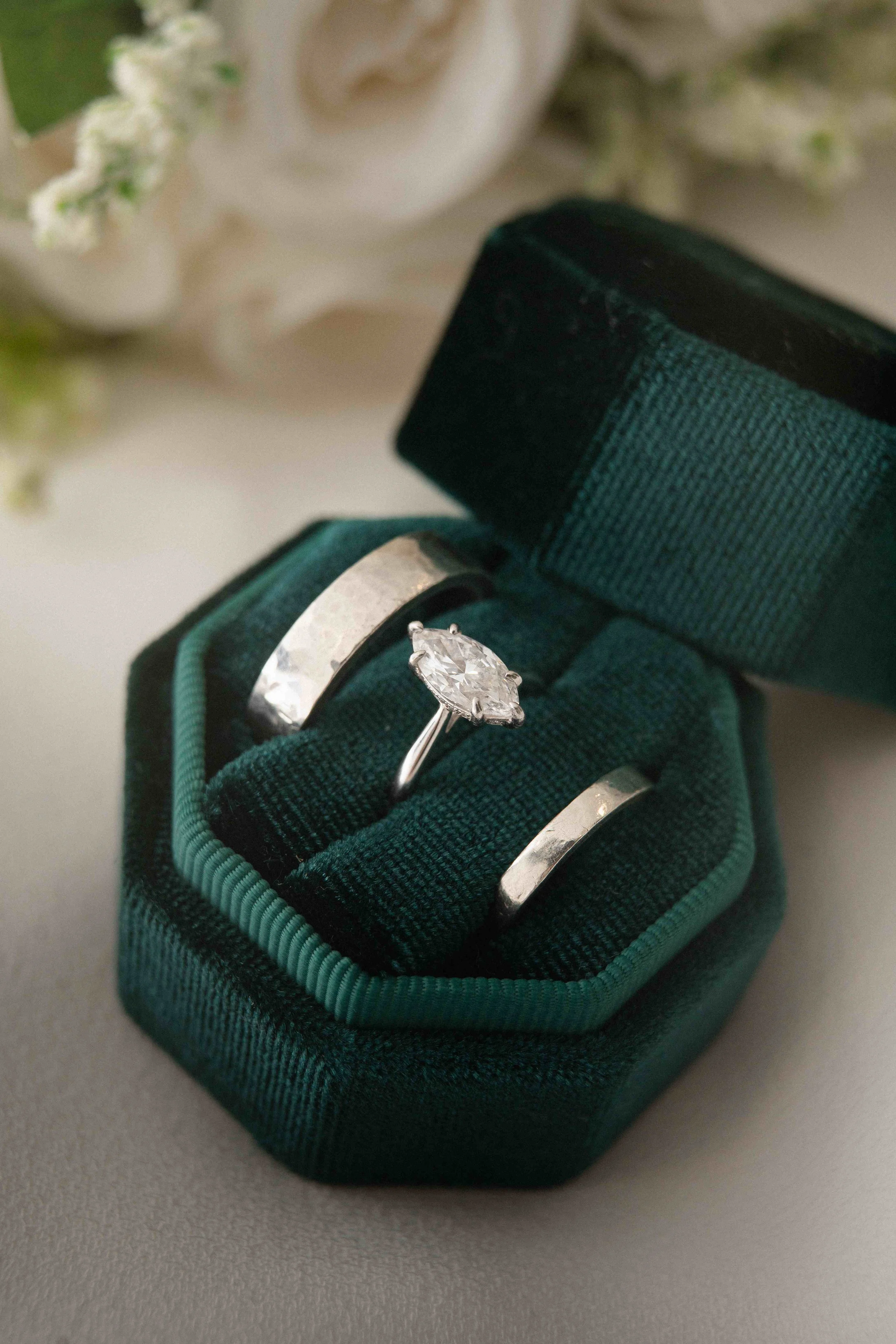 kayla-shane-the-charming-estate-kailua-oahu-wedding-aloha-media-weddings.jpg