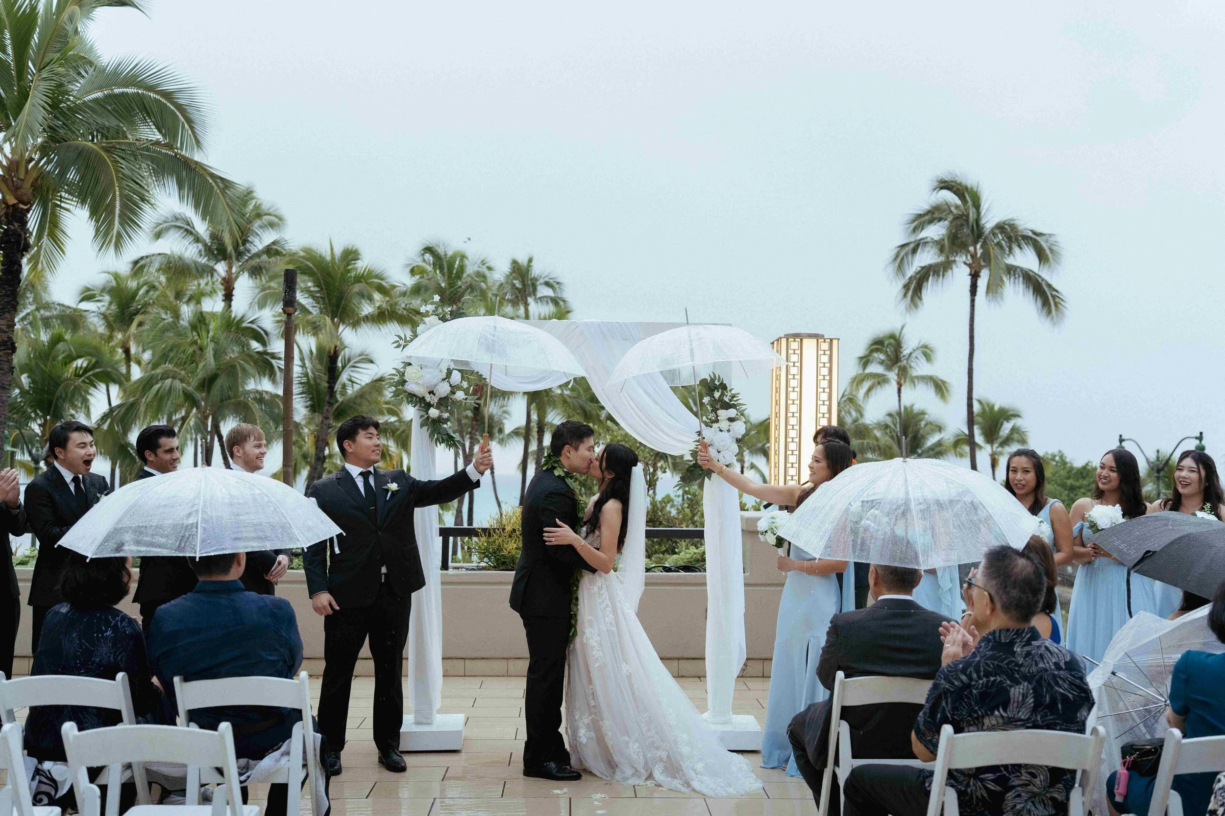 kenna-aaron-hyatt-regency-waikiki-wedding-aloha-media-weddings(9).jpg
