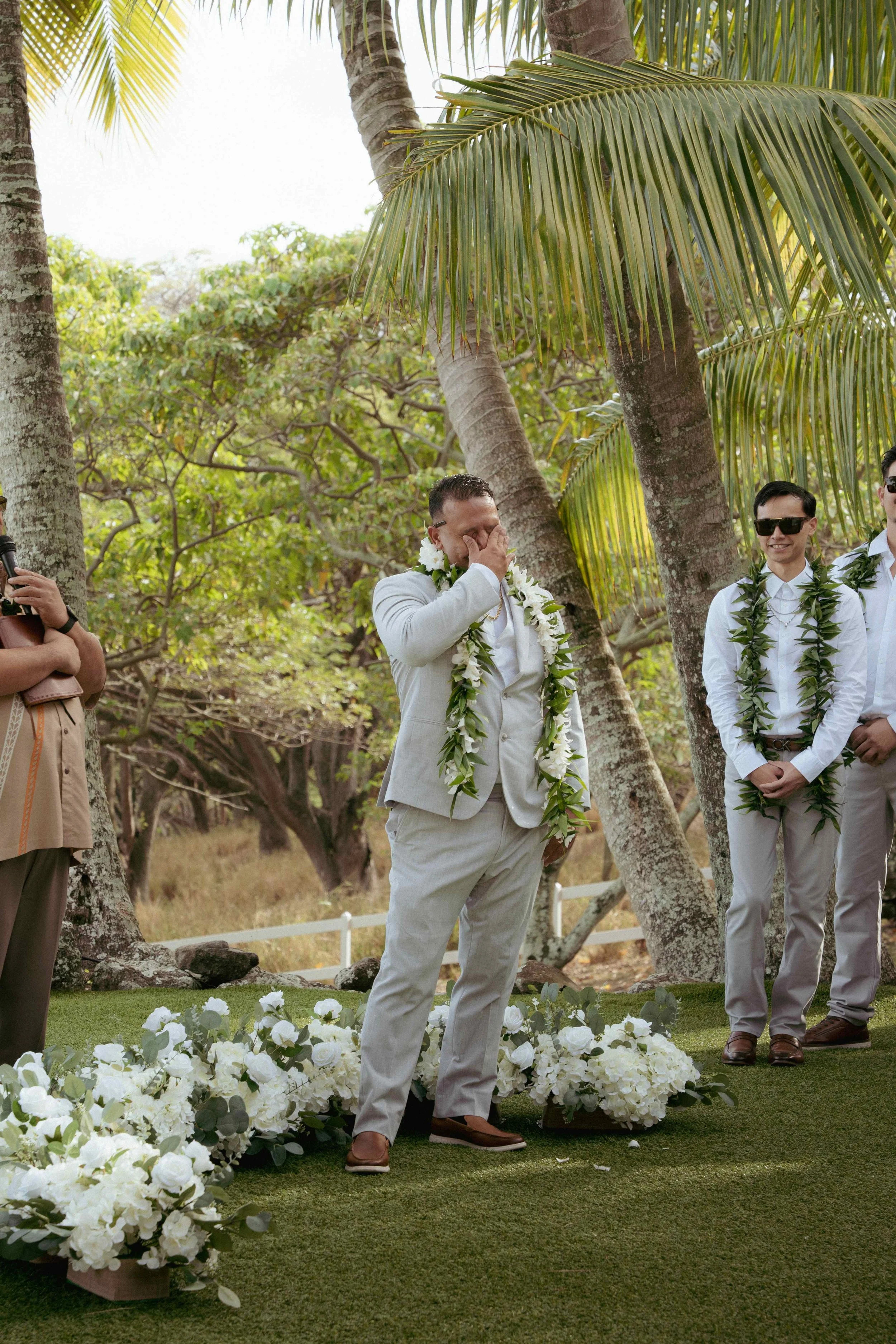 Chelsea-and-Rusty- Paliku-Gardens-Kualoa-Ranch-aloha-media-weddings-23.jpg