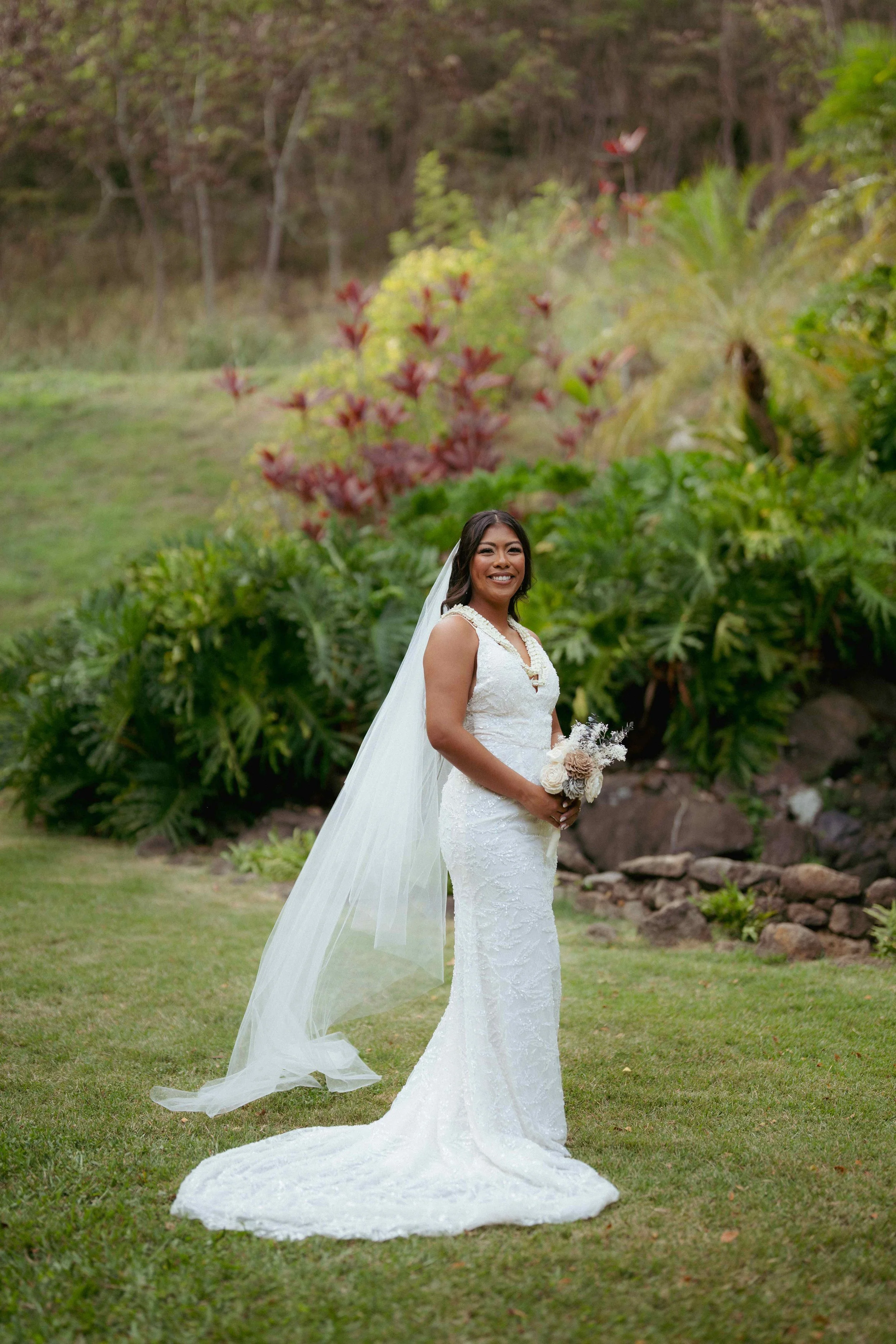 Chelsea-and-Rusty- Paliku-Gardens-Kualoa-Ranch-aloha-media-weddings-2.jpg