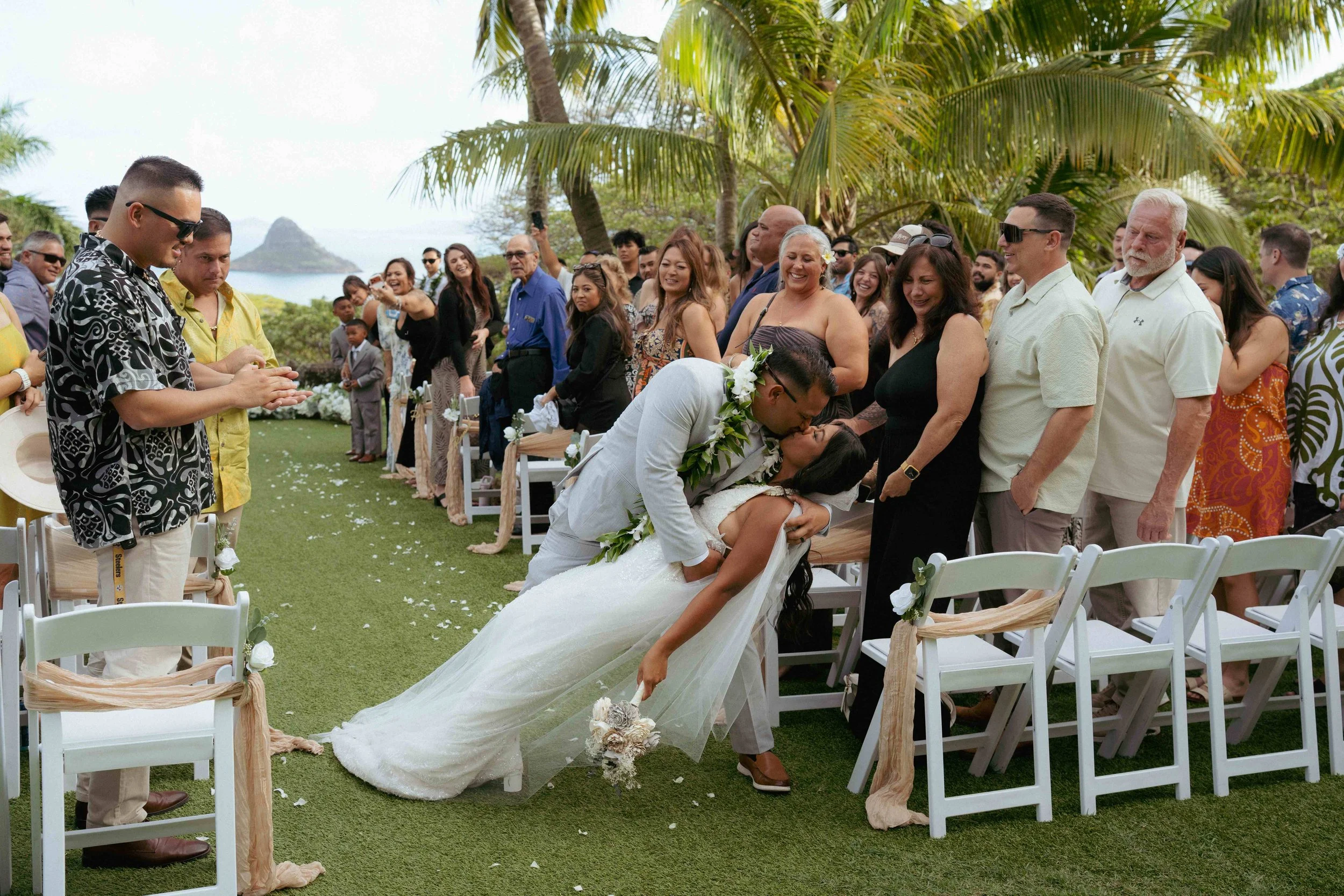 Chelsea-and-Rusty- Paliku-Gardens-Kualoa-Ranch-aloha-media-weddings-8.jpg