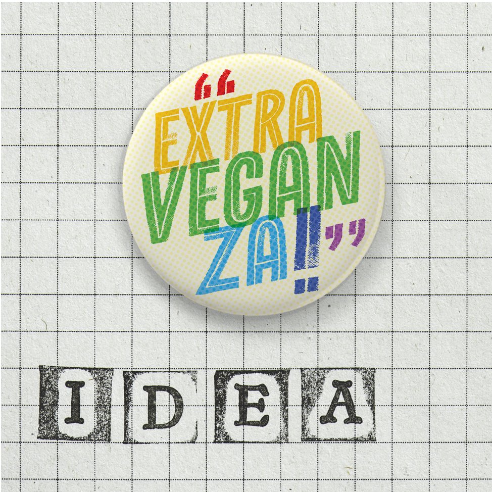 052 extraveganza_portrait.jpg