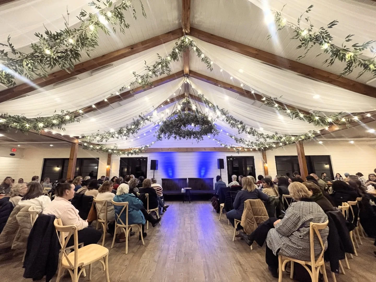 Bloom Meadows hosted an awesome event last night with Pam, the Berkshire medium! Incredible setting, moving connections &amp; I am excited to booking a private session soon! 

@bloom_meadows 
@musichrisdj