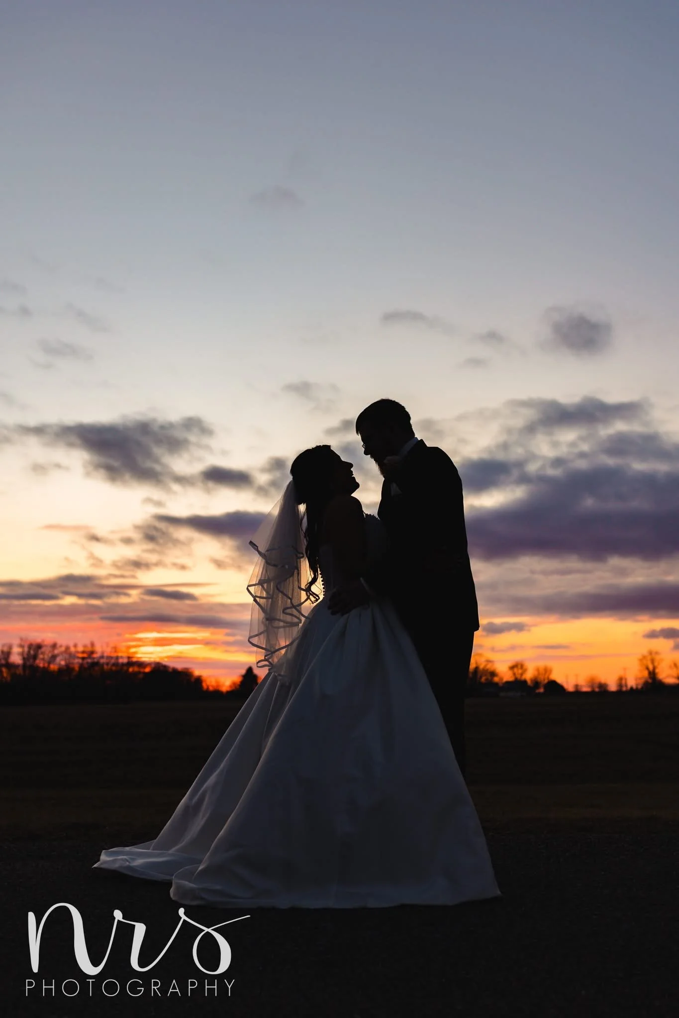 sunset photo in countryside wedding venue setting near Oakwood, IL