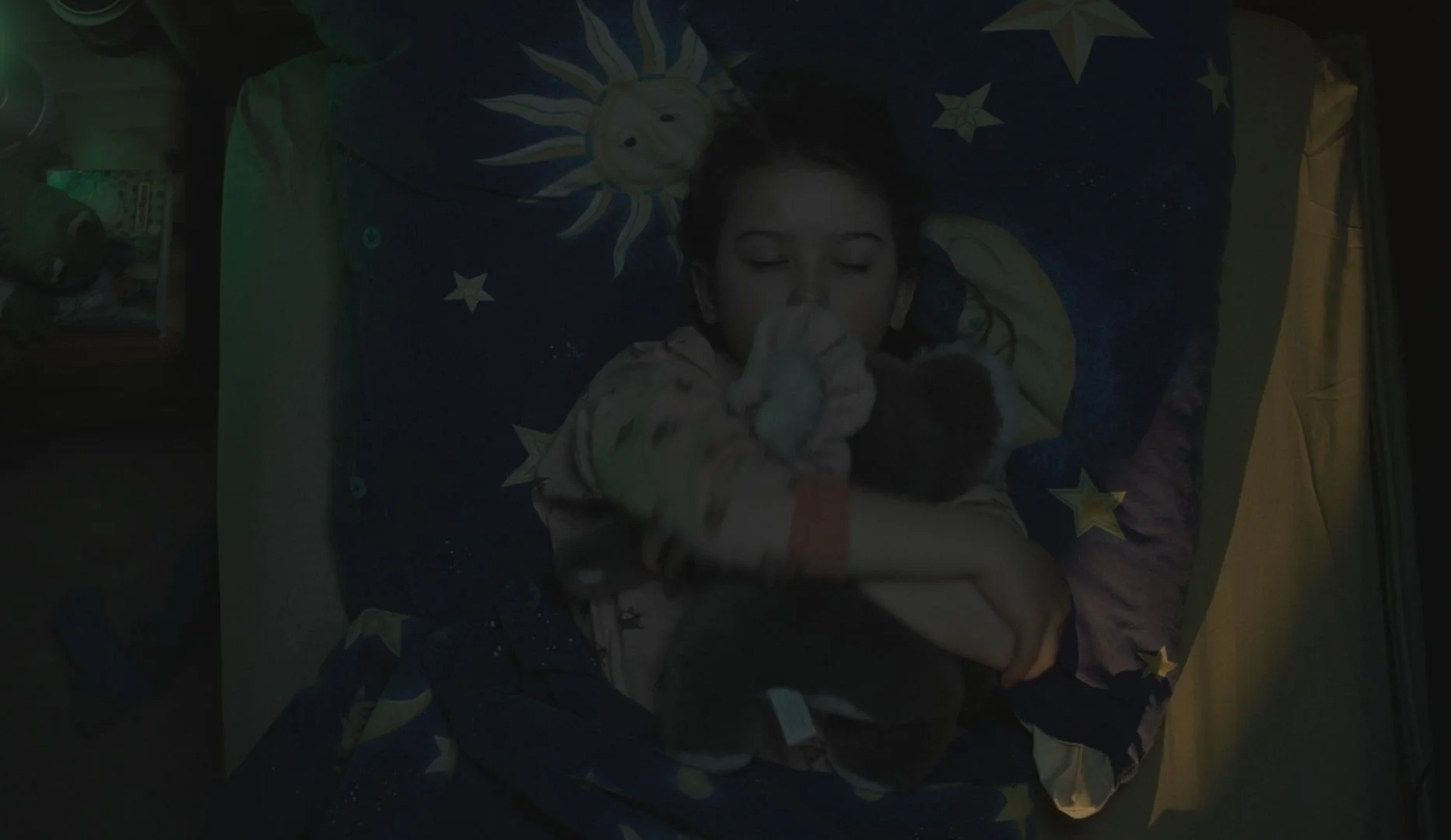 Makito Kumazawa Kameramann Cinematographer Cameramann DP DoP dop Japan Germany Deutschland Munich München Stuttgart Bayern Filmmaker HFF Fiction Movie Documentary Musicvideo  Augen zu Kurzfilm Victoria Koberstein