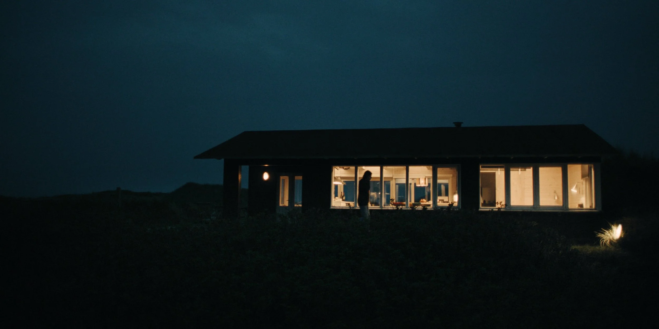 Still 2025-08-28 212814_1.1.22.T.jpg