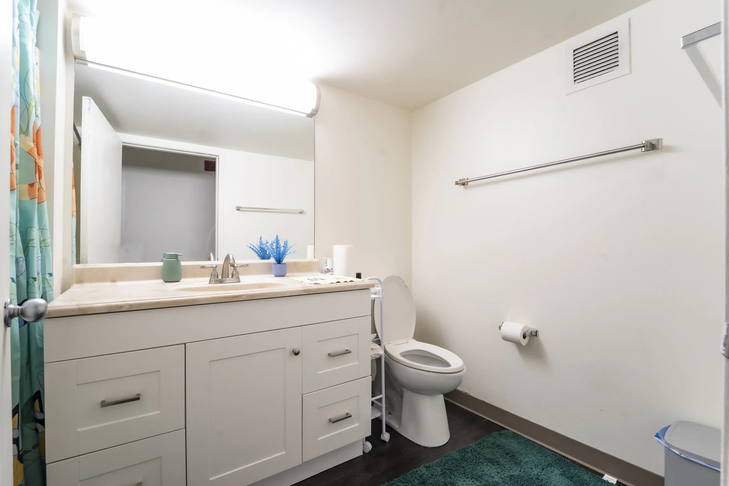 Eddygate_Bathroom_1 (1).jpg