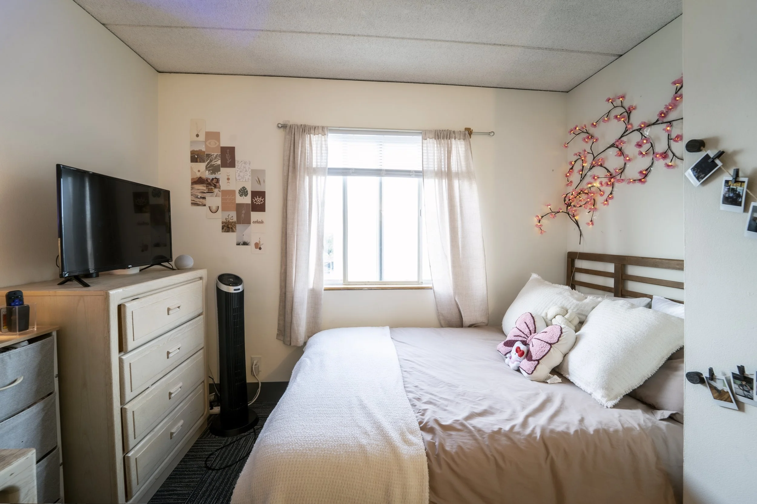 Eddygate_Bedroom_1 (2).jpg