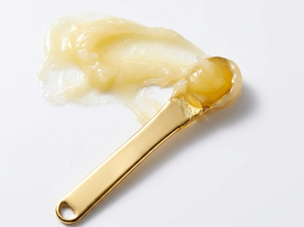 calendula-cleansing-balm-spoon-4x3.png