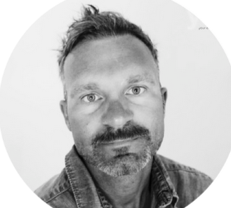 SEO + GEO expert  Alex Macura