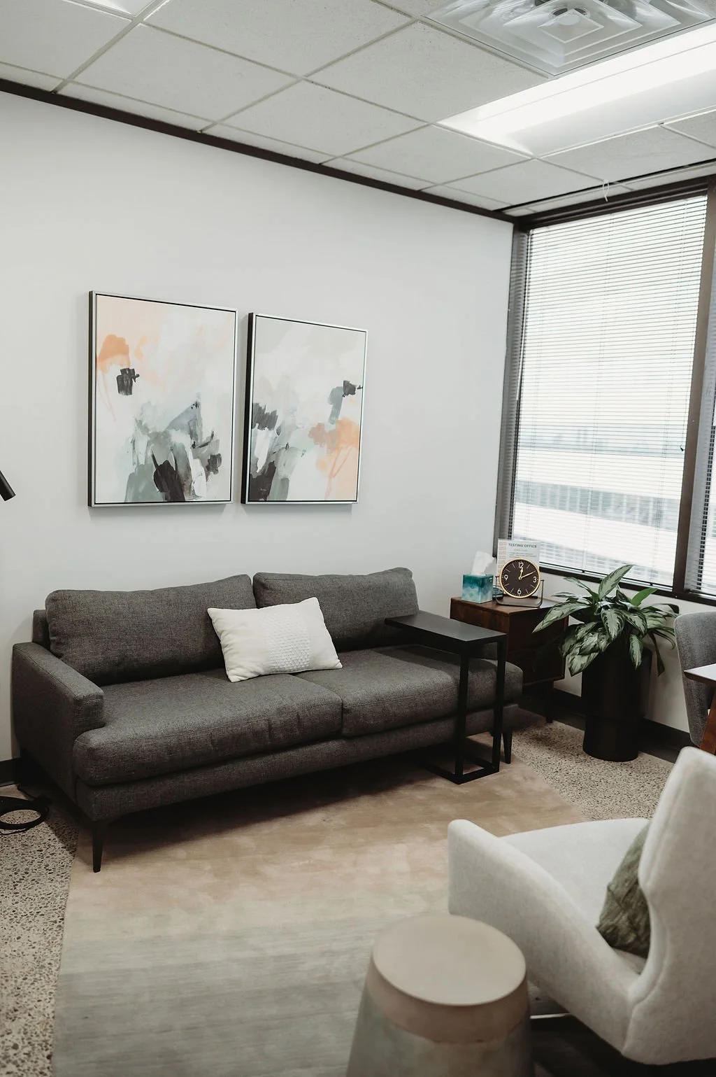 Warm counseling office setting for individual relationship therapy with a couples therapist Houston, focused on communication and attachment patterns.