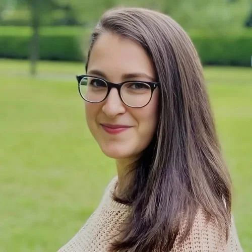 Professional portrait of Rachel Goldstein, Houston Couples and Parenting Therapist at Heights Couples Therapy in Houston, TX.