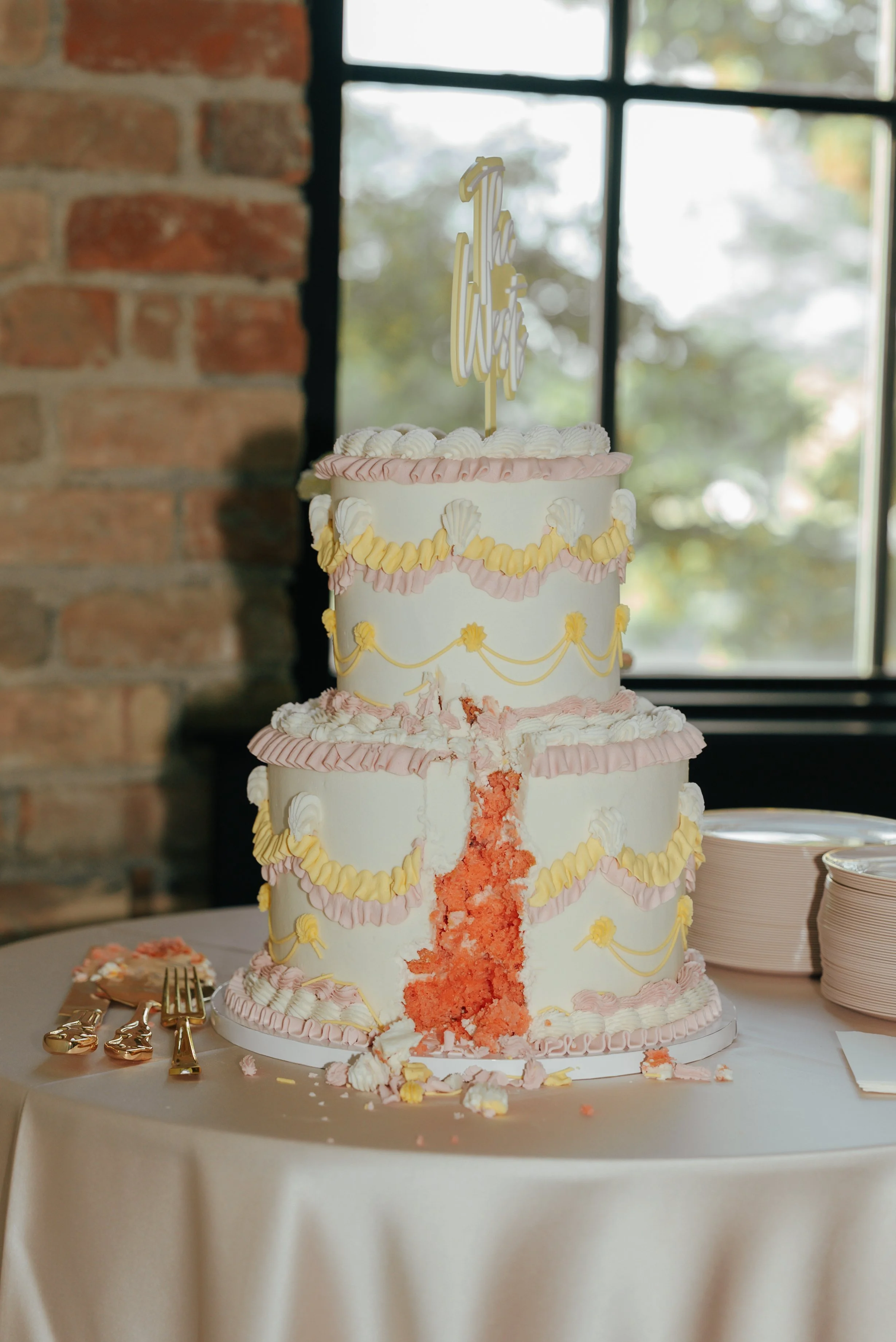 CakeCuttingPhoto-14 (2).JPG