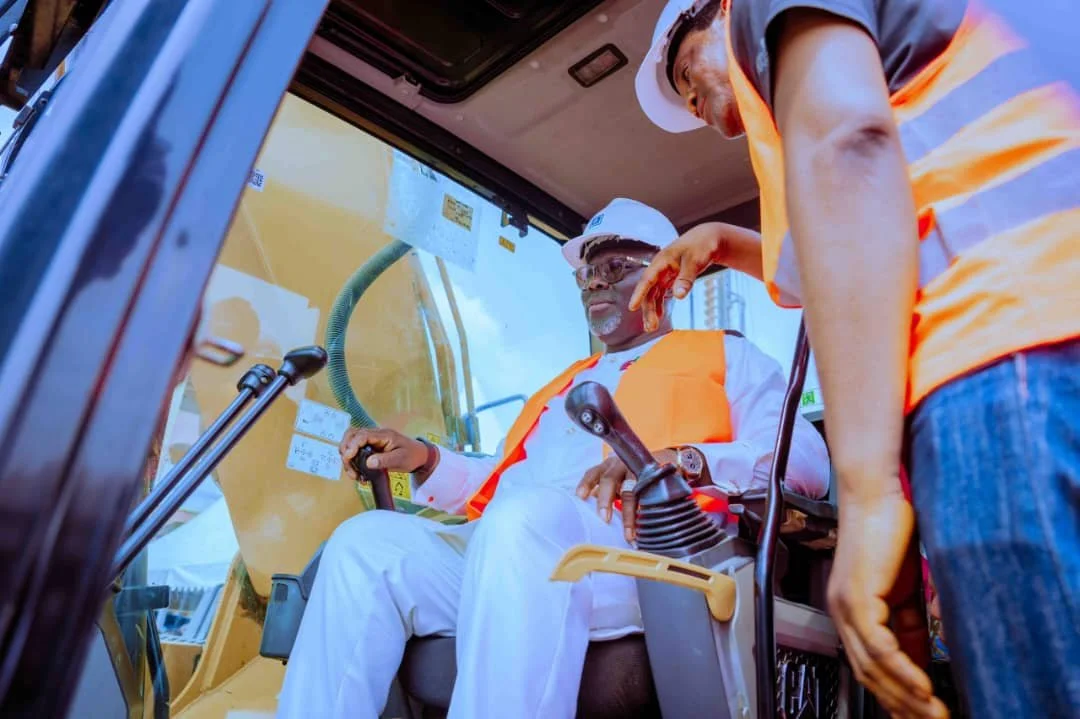 Governor Oborevwori Flags Off ₦39.3 Billion Otovwodo Flyover to Resolve Ughelli Gridlock