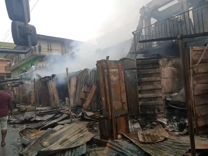 Generator Mishap Sparks Fire, Razes 10 Shops in Ibadan’s Ogunpa Market