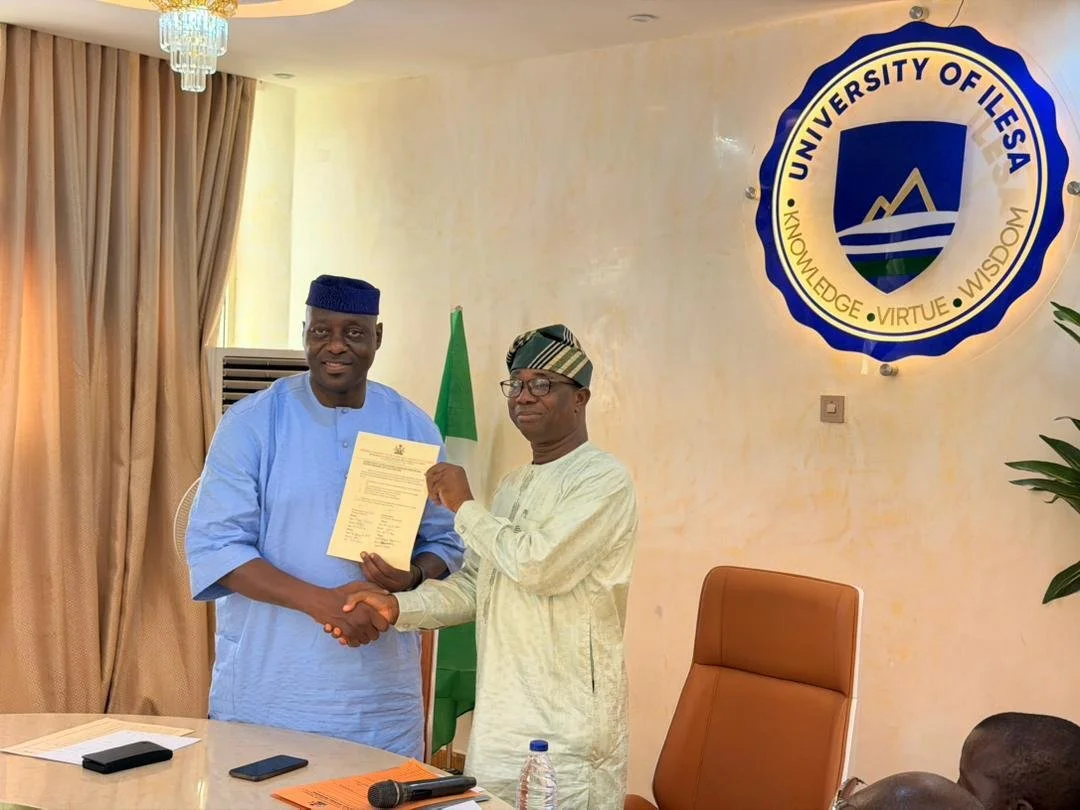 FG Delivers 24 Housing Units to University of Ilesa Staff