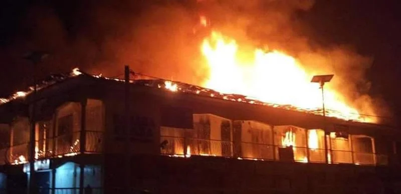 Fire Razes Kano Plaza, Destroys Hospital Equipment Shops on Airport Road