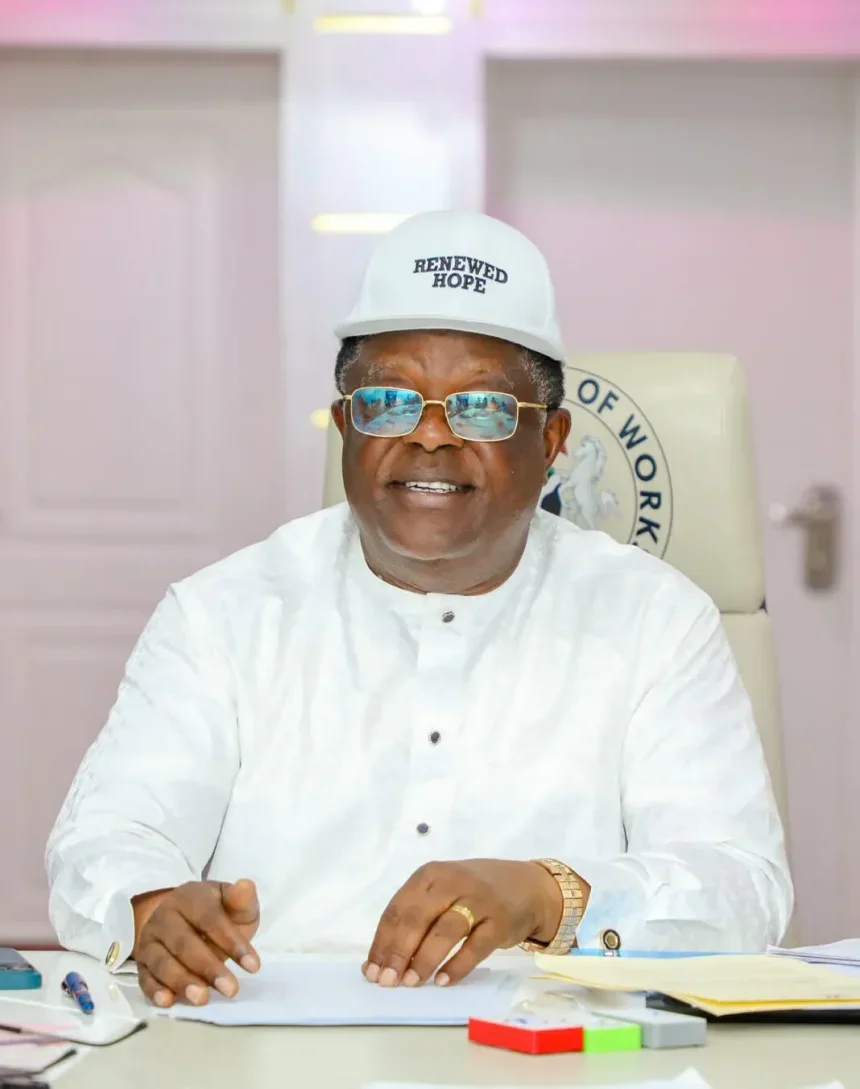 Federal Government Awards ₦690bn Road Contracts Across Key Nigerian States