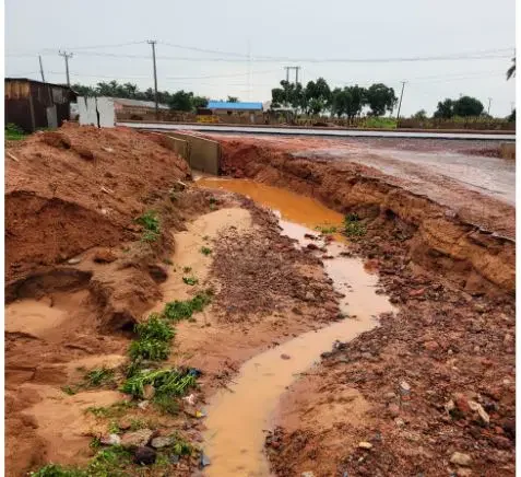 Floods Submerge Homes, Disrupt Traffic Along Awka-Onitsha Highway